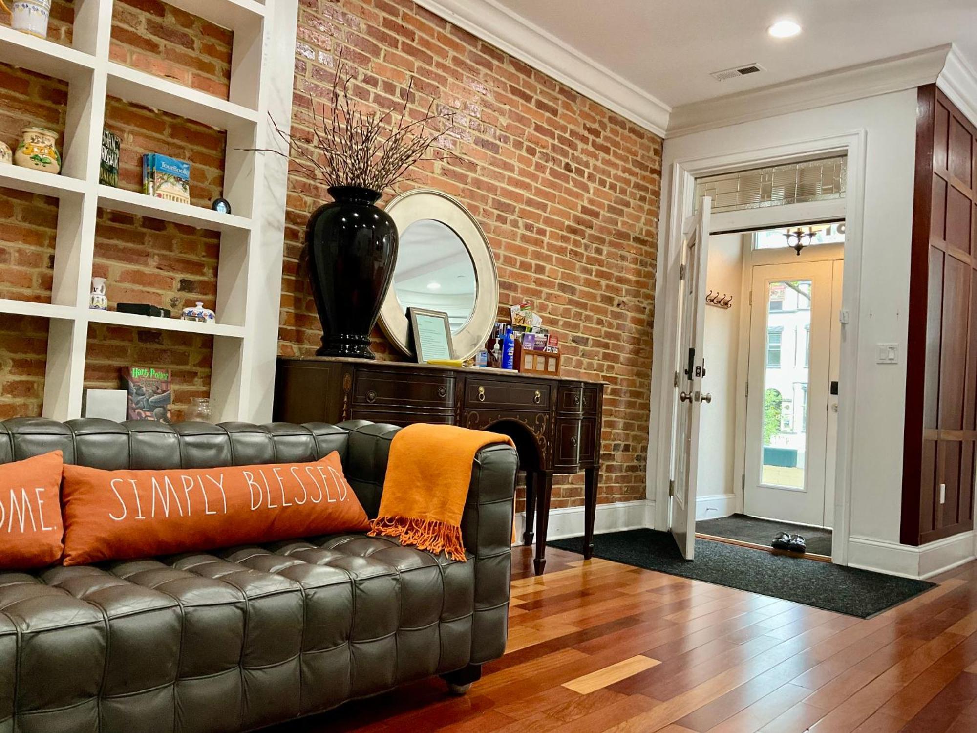 Classy Victorian Brownstone Subway Shopping Distrito de Colúmbia Exterior foto